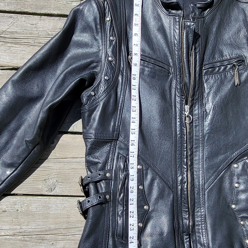 Women's Black Leather Jacket - Picture 7 of 16